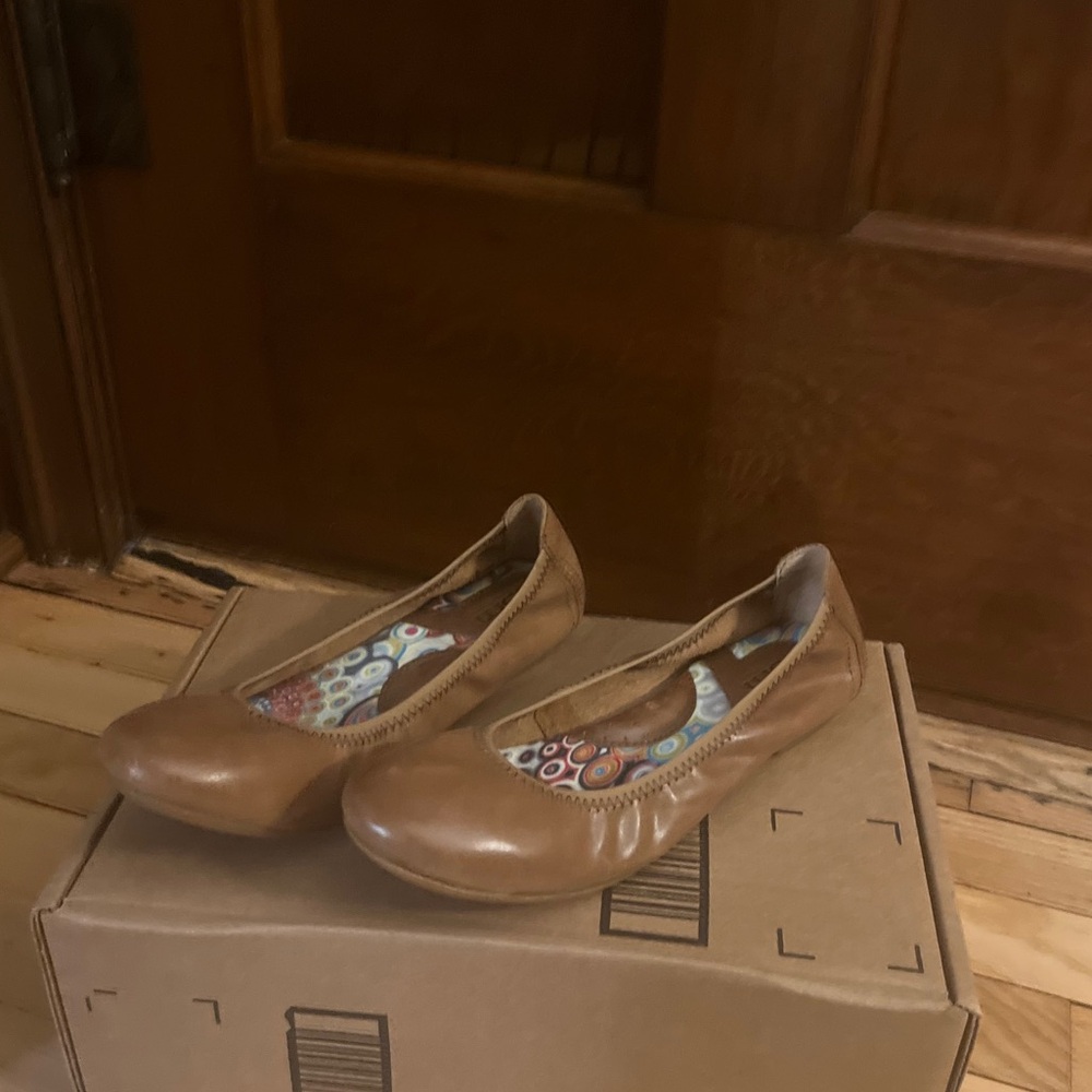 Borne flats